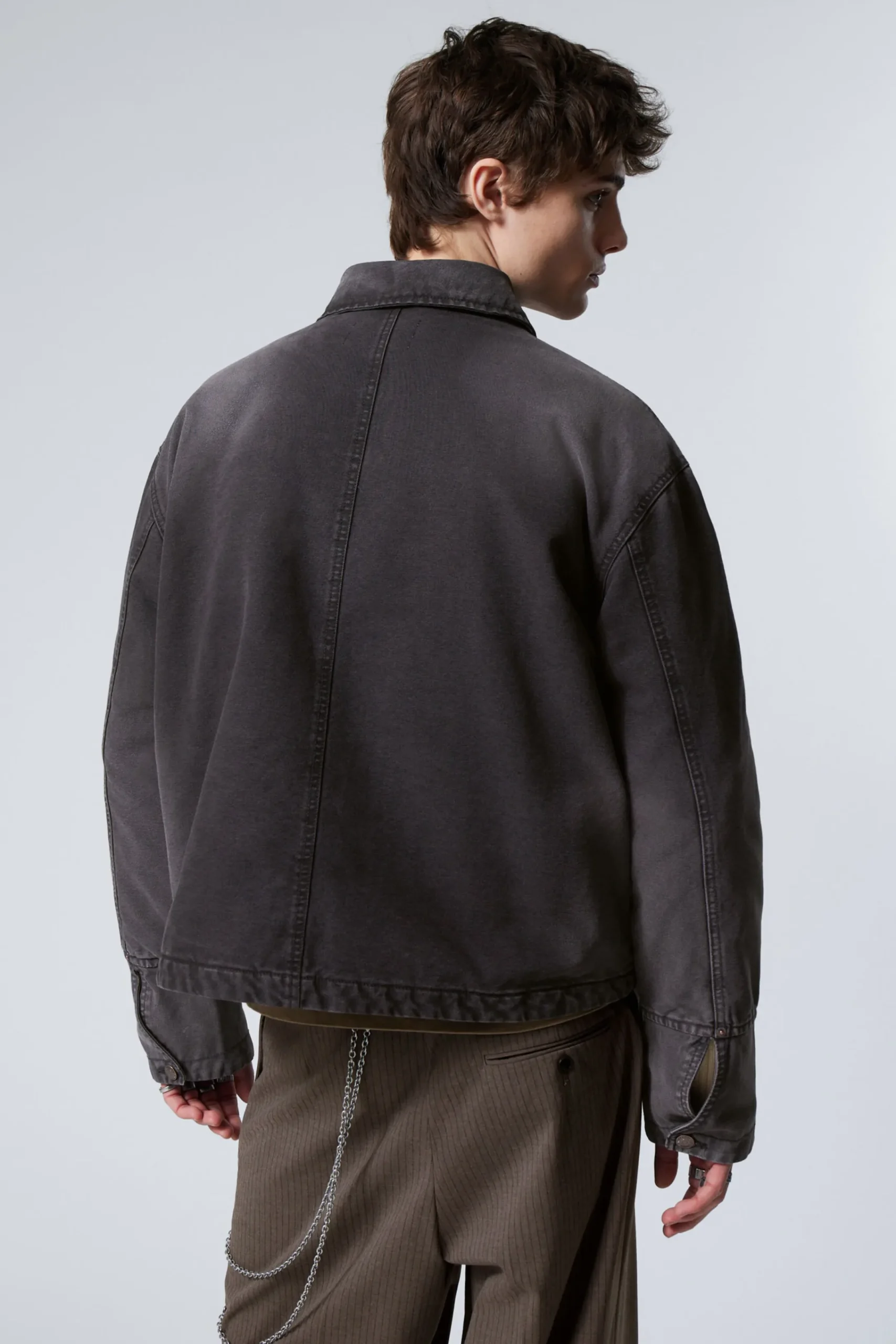 alvaro_relaxed_parkas_jacka_2-1.webp Weekday Jackor & Rockar<ALVARO RELAXED PARKAS JACKA