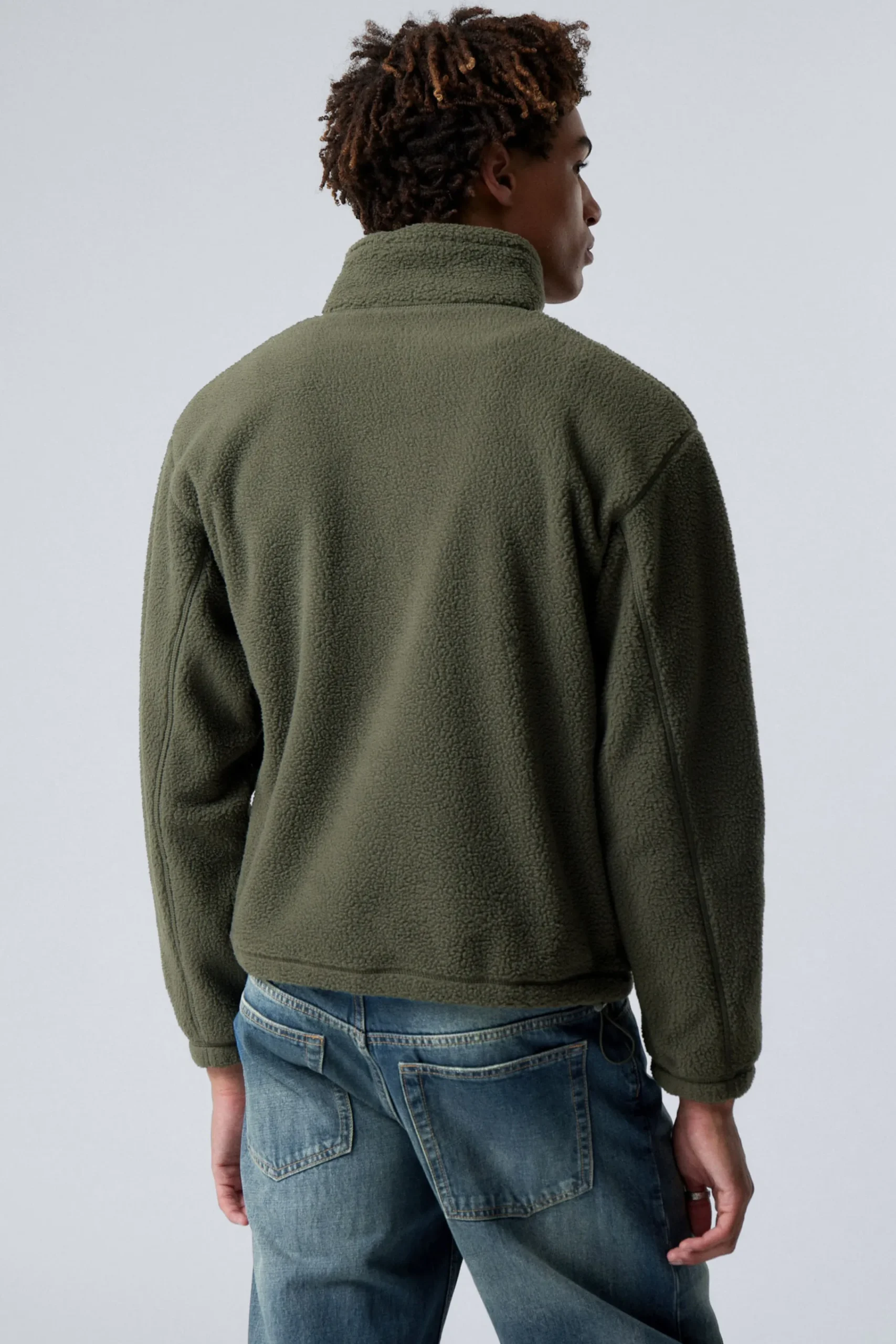 fleecetrja_med_halv_dragkedja_3-2.webp Weekday Sweatshirts<FLEECETRÖJA MED HALV DRAGKEDJA