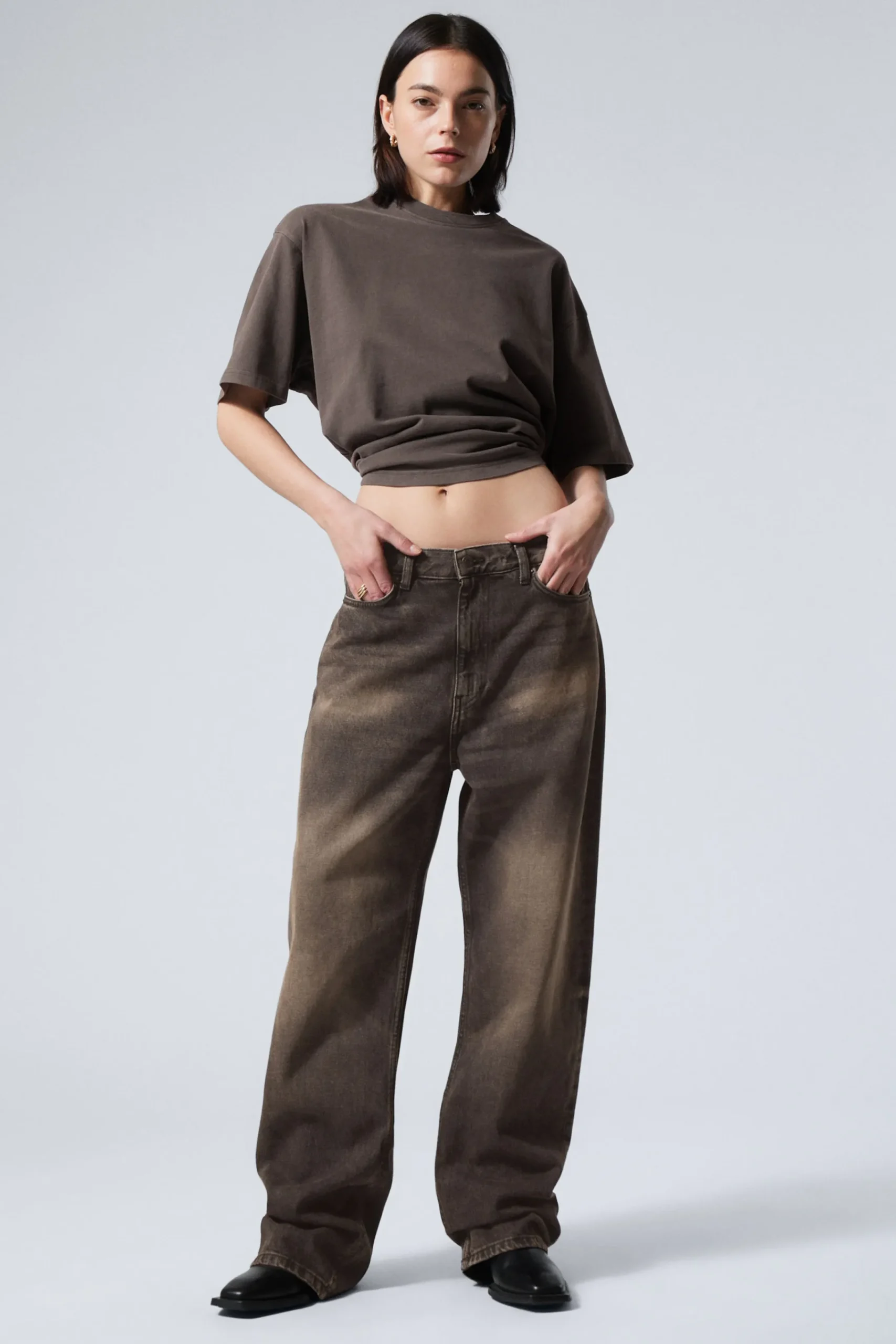 galaxy_loose_straight_leg_jeans_4-1.webp Weekday Jeans | Jeans<GALAXY LOOSE STRAIGHT LEG JEANS