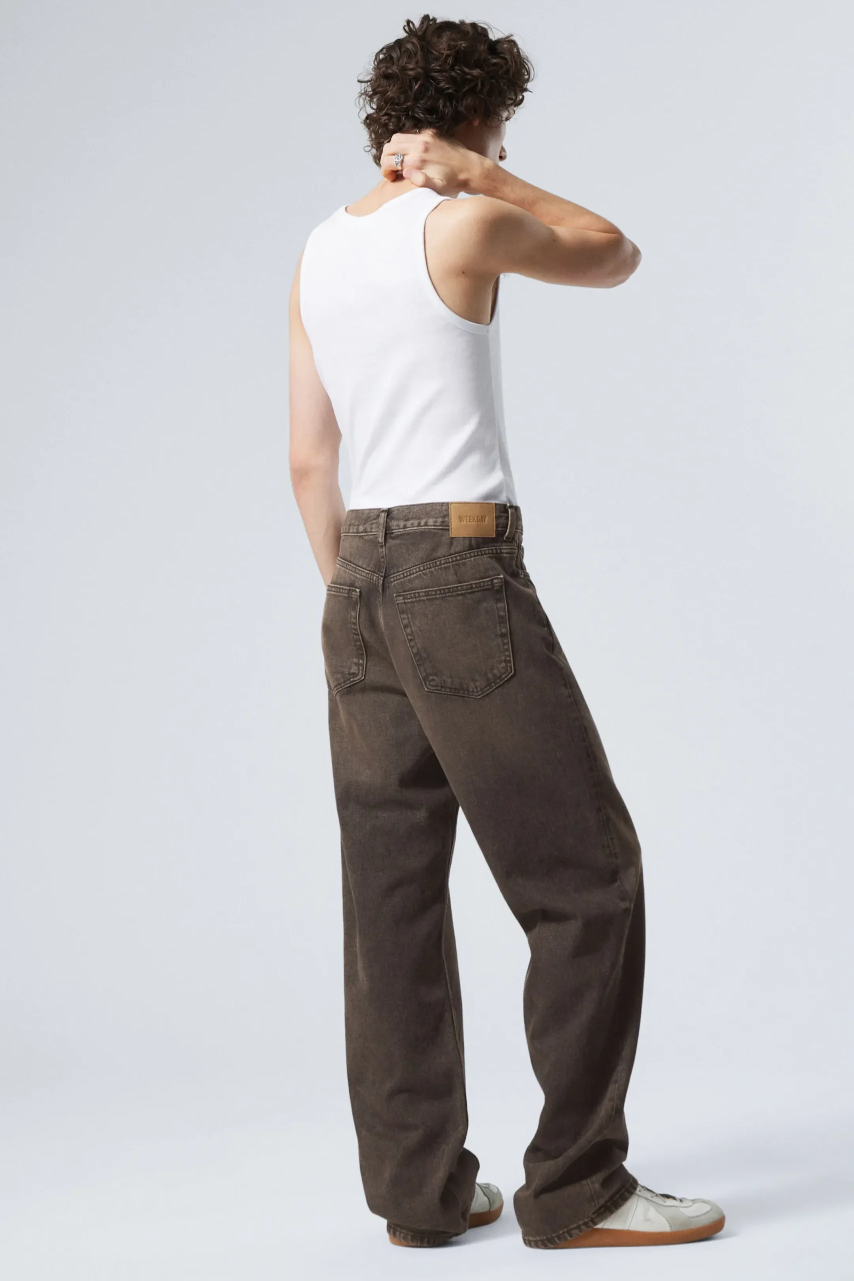 galaxy_loose_straight_leg_jeans_8-1.webp Weekday Jeans | Jeans<GALAXY LOOSE STRAIGHT LEG JEANS