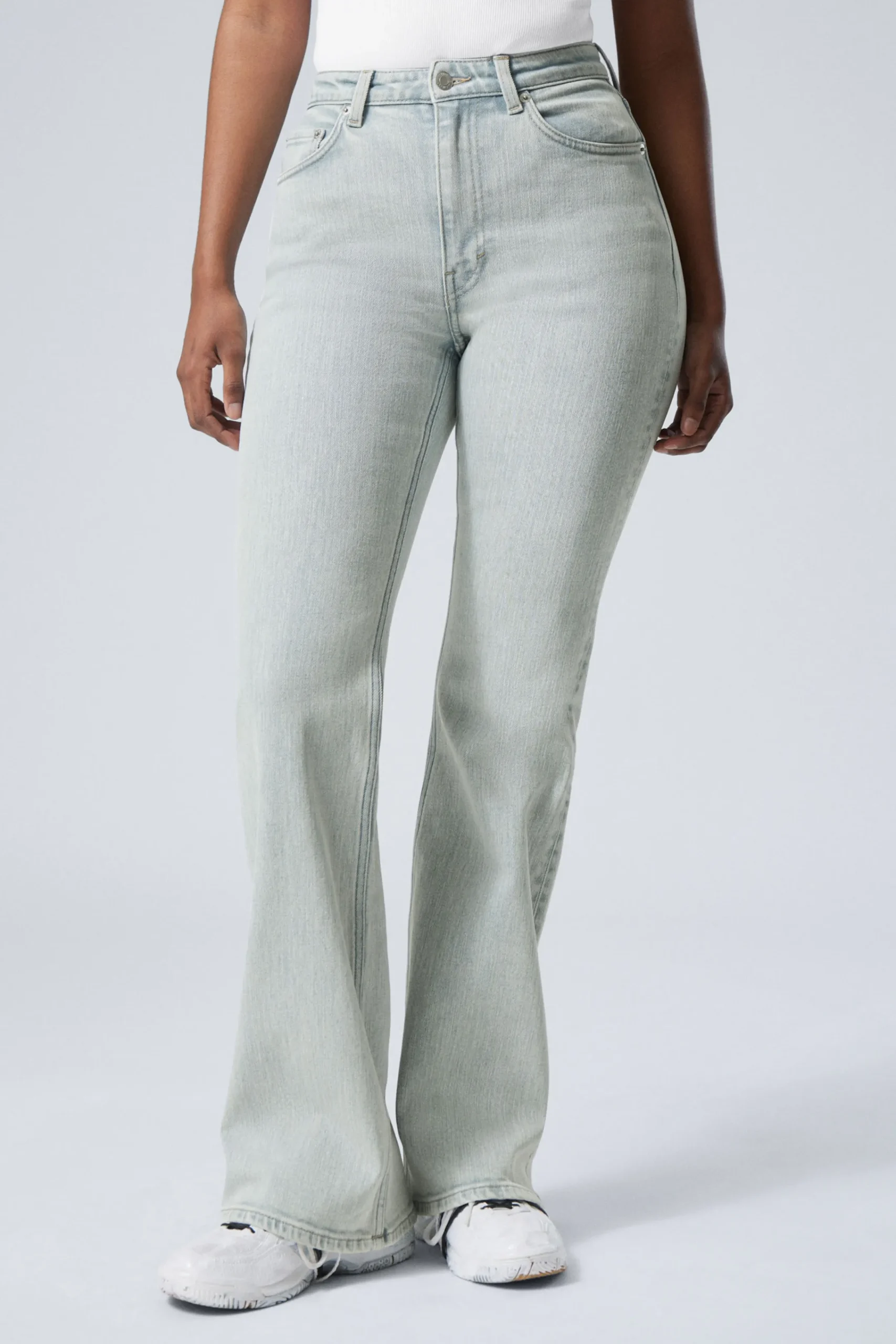 Weekday Jeans<GLOW CURVE HIGH WAIST REGULAR FLARED LEG JEANS