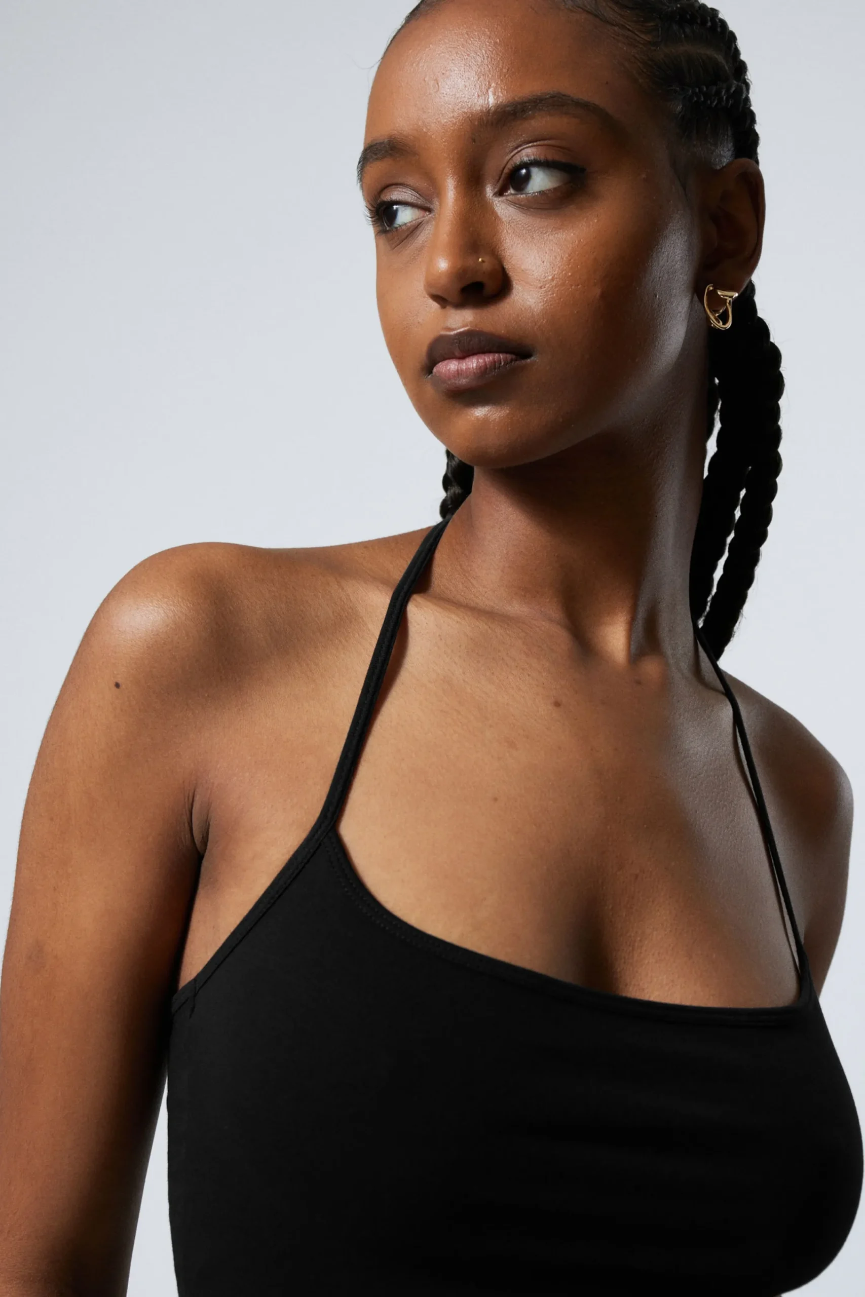 halterlinne_1.webp Weekday Toppar<HALTER-LINNE