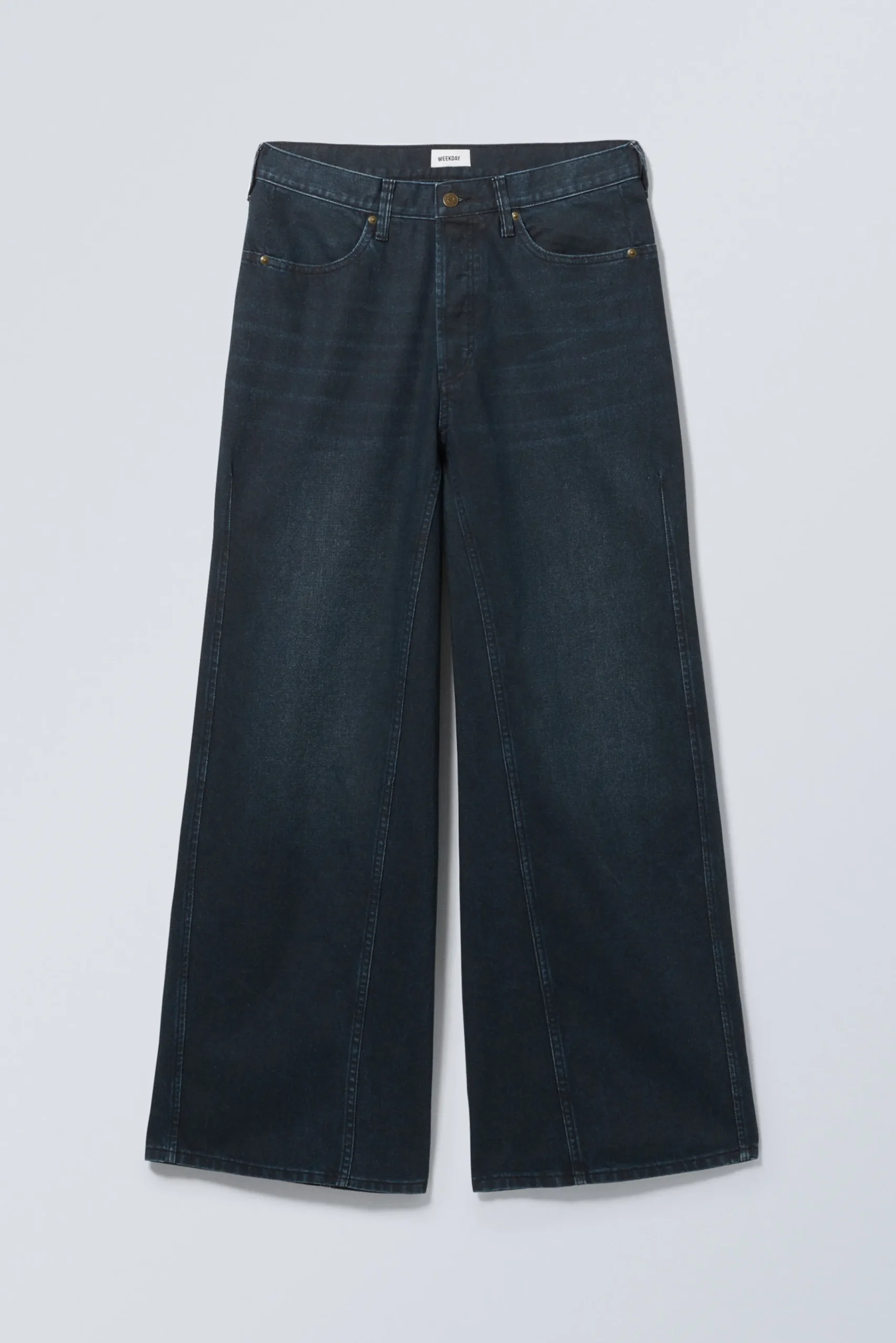 lediga_normalhga_vida_jeans_2.webp Weekday Jeans<LEDIGA NORMALHÖGA VIDA JEANS