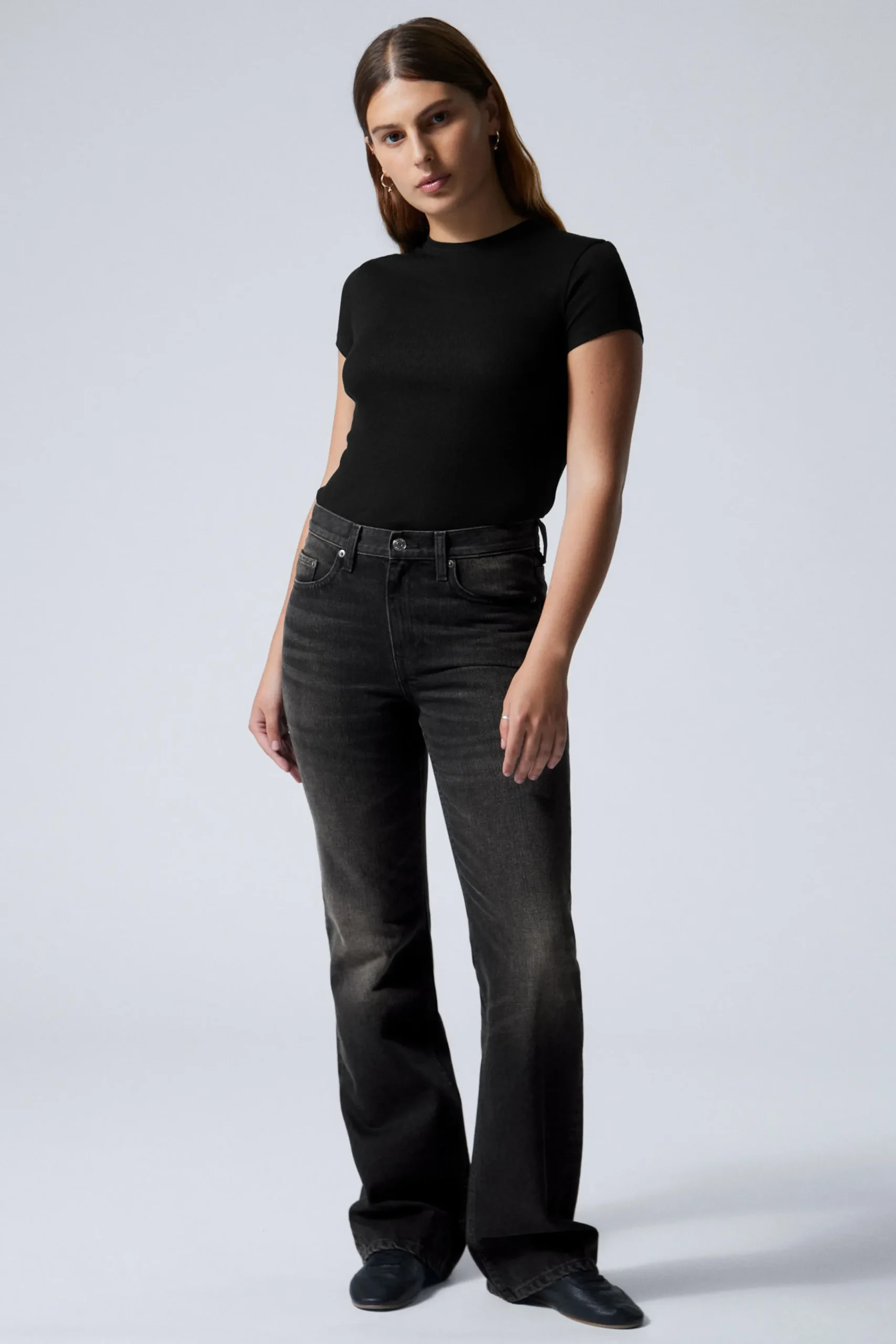 Weekday Jeans<MOON MID WAIST REGULAR BOOTCUT LEG JEANS