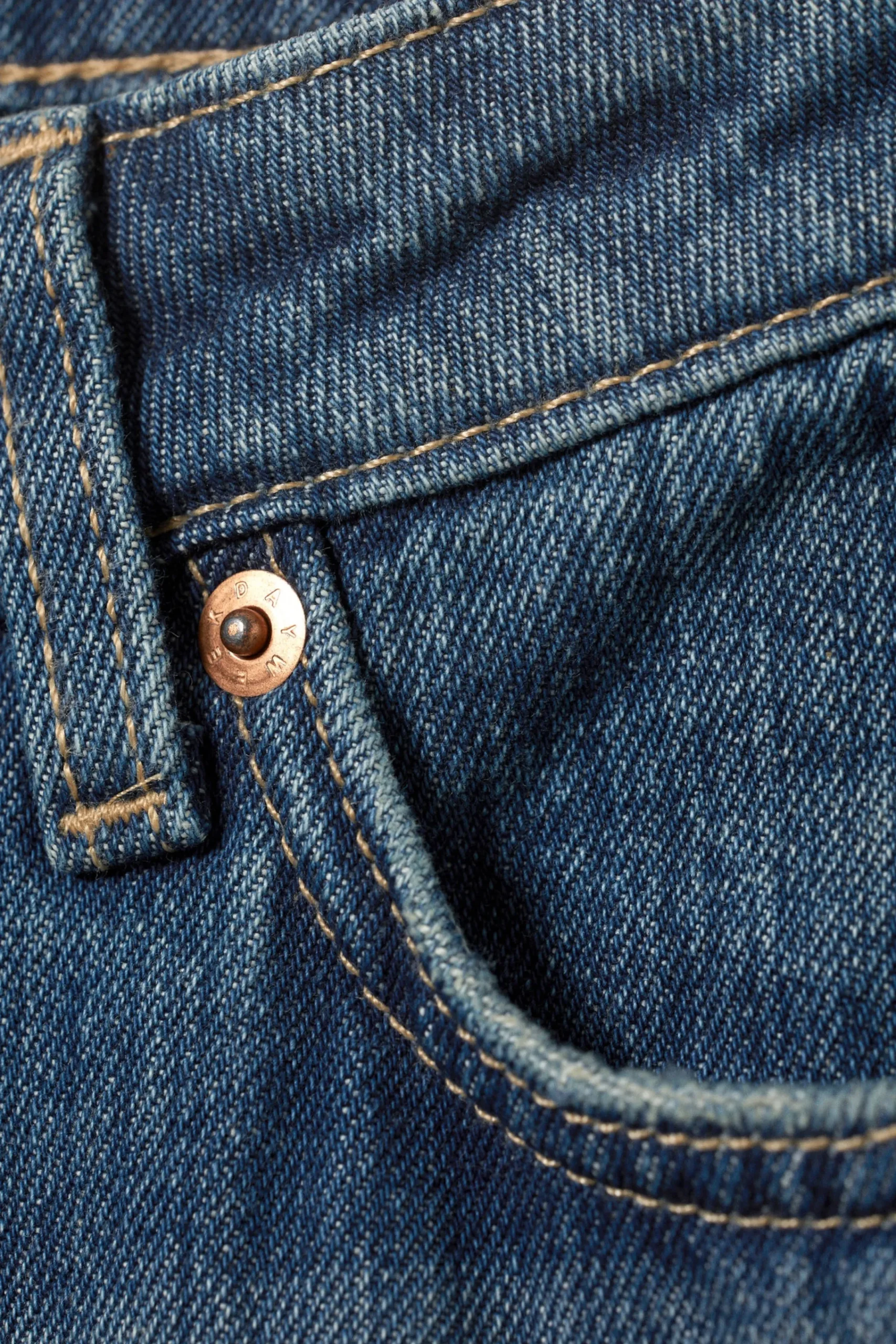 nova_low_waist_slim_bootcut_leg_jeans_4.webp Weekday Jeans<NOVA LOW WAIST SLIM BOOTCUT LEG JEANS