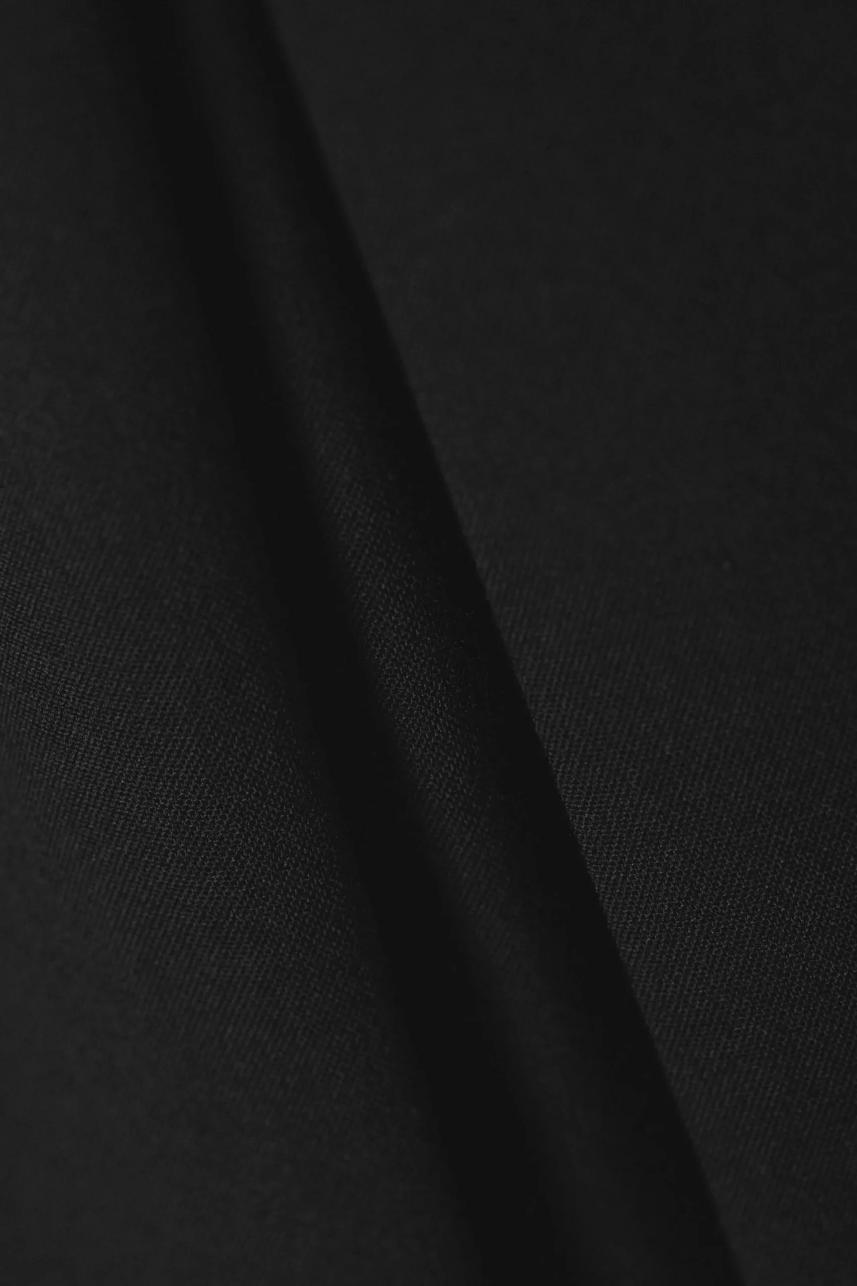 plisserad_kostymkjol_4.webp Weekday Kjolar<PLISSERAD KOSTYMKJOL