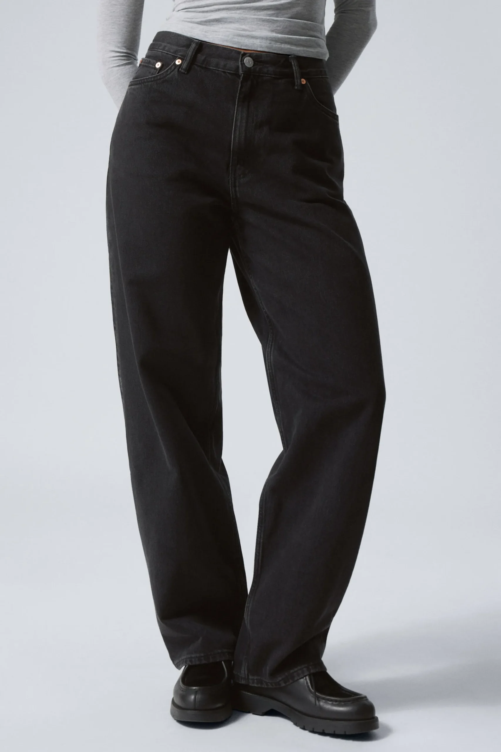 Weekday Jeans<RAIL MID WAIST LOOSE WIDE LEG JEANS