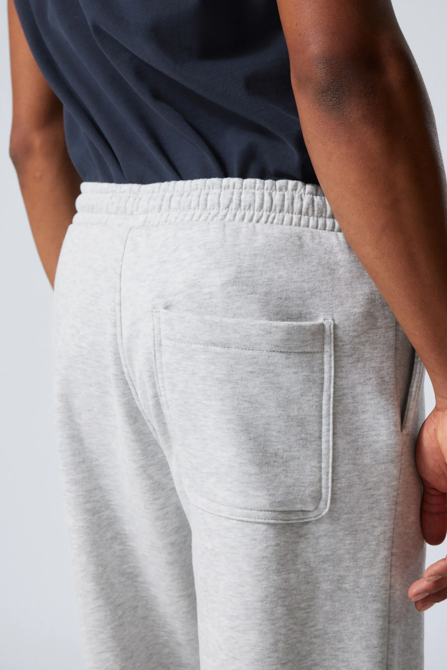 standard_sweatpants_3-1.webp Weekday Basplagg | Byxor<STANDARD SWEATPANTS