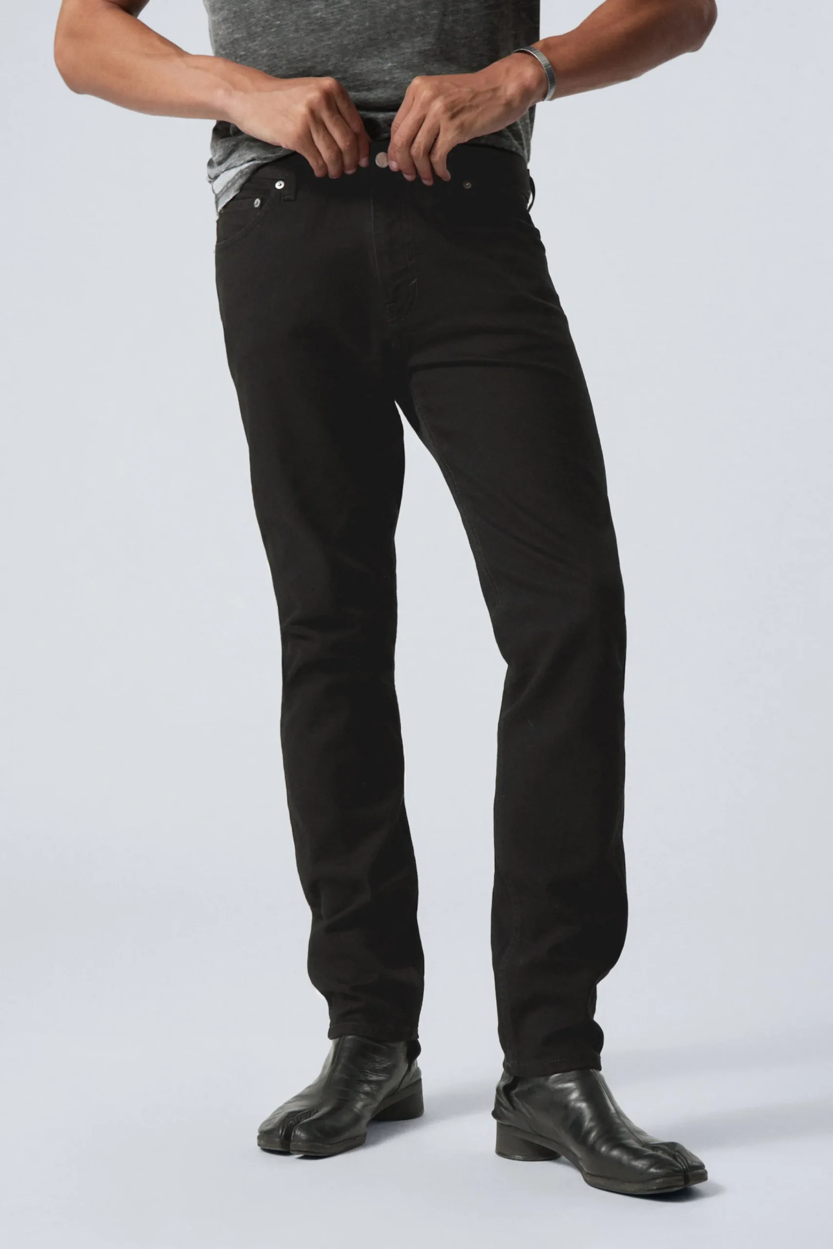 Weekday Jeans<SUNDAY SLIM TAPERED LEG JEANS