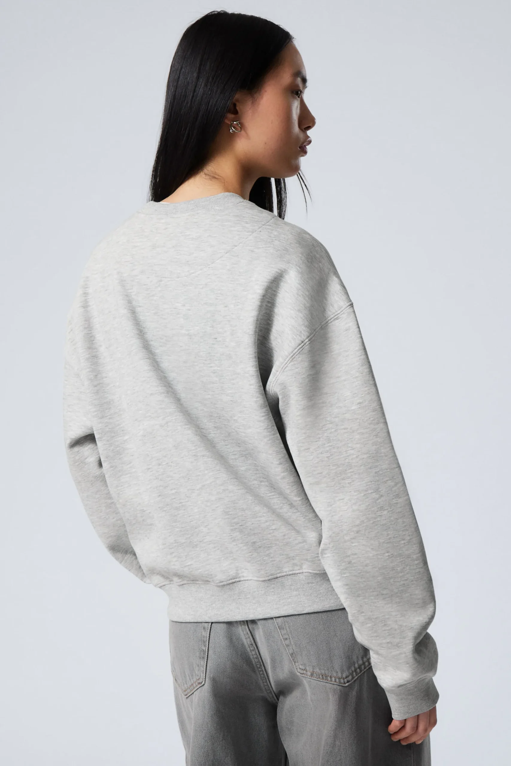 sweatshirt_standard_essence_2-3.webp Weekday Sweatshirts | Basplagg<SWEATSHIRT STANDARD ESSENCE